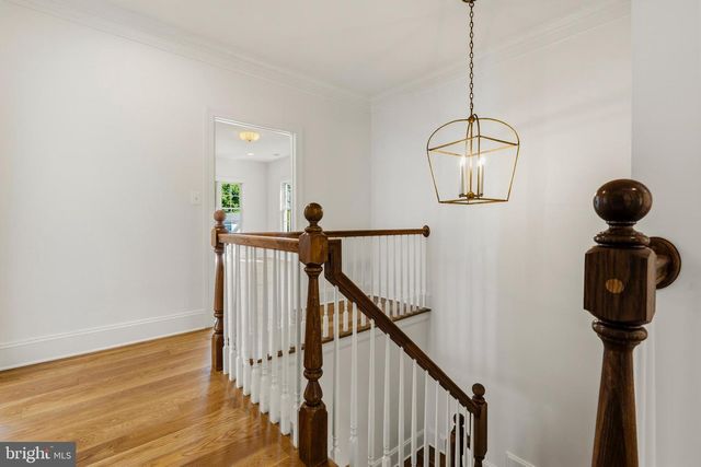 3111 CIRCLE HILL RD, Alexandria, VA 22305