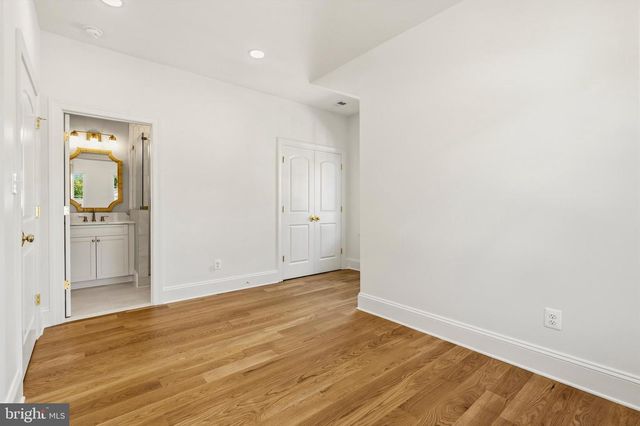 3111 CIRCLE HILL RD, Alexandria, VA 22305