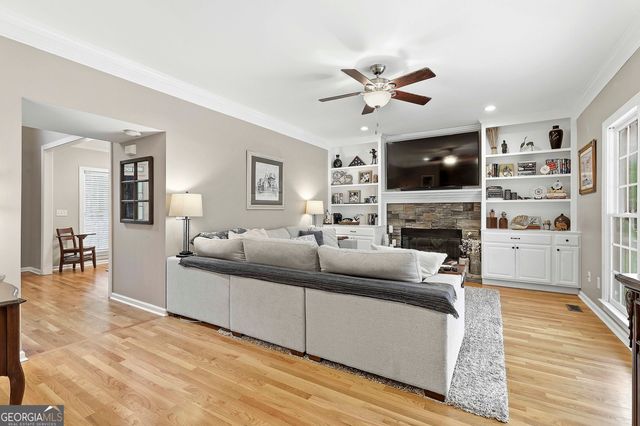 1106 Montclair Drive, Peachtree City, GA 30269