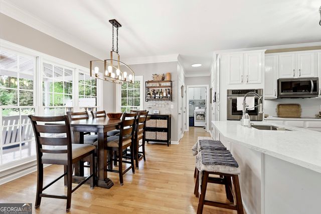 1106 Montclair Drive, Peachtree City, GA 30269