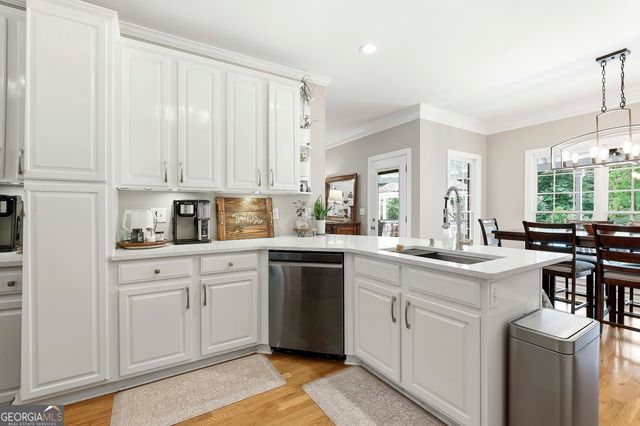 1106 Montclair Drive, Peachtree City, GA 30269