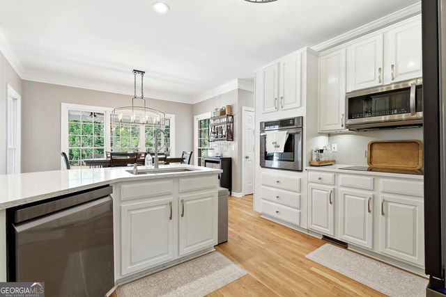 1106 Montclair Drive, Peachtree City, GA 30269