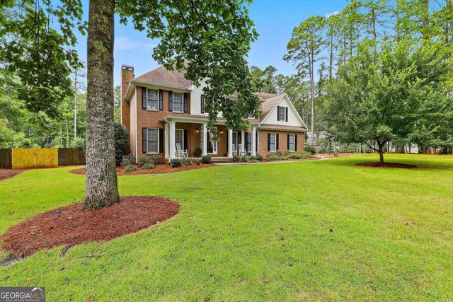1106 Montclair Drive, Peachtree City, GA 30269