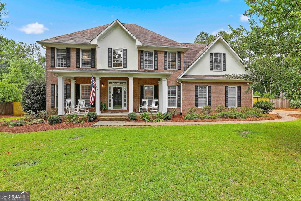 1106 Montclair Drive, Peachtree City, GA 30269