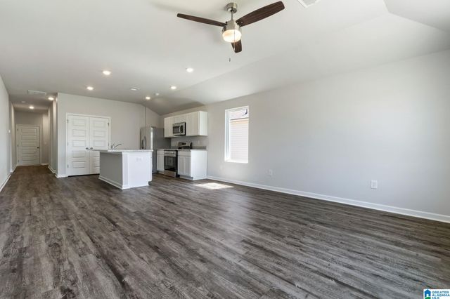 132 COLLEGE PARK DRIVE, Childersburg, AL 35044