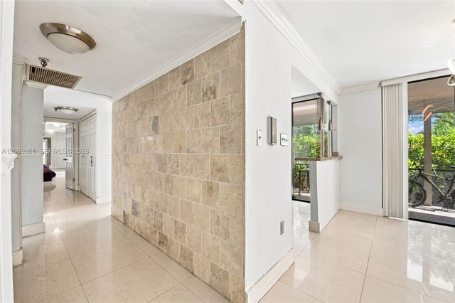 661 NE 195th Street 104, Miami, FL 33179