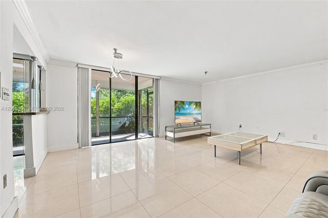 661 NE 195th Street 104, Miami, FL 33179
