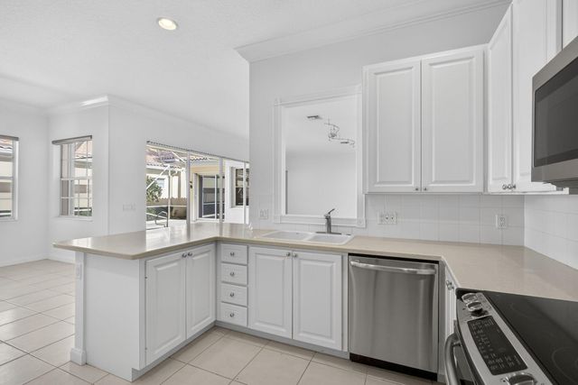 212 Florence Drive, Jupiter, FL 33458