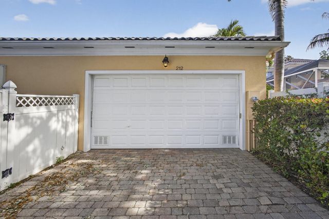 212 Florence Drive, Jupiter, FL 33458