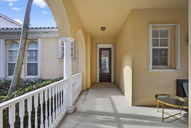 212 Florence Drive, Jupiter, FL 33458