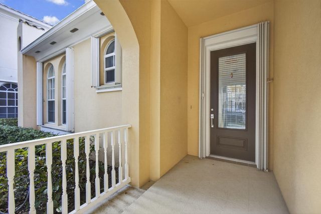 212 Florence Drive, Jupiter, FL 33458