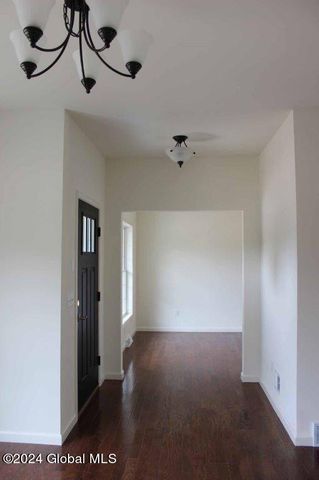 3 Jack Drive, Halfmoon, NY 12118