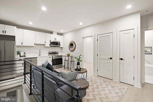 6116 30TH ST NW, Washington, DC 20015