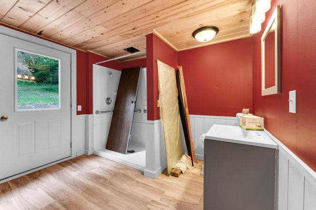 27028 St Johns Wood Lane, Shell Knob, MO 65747
