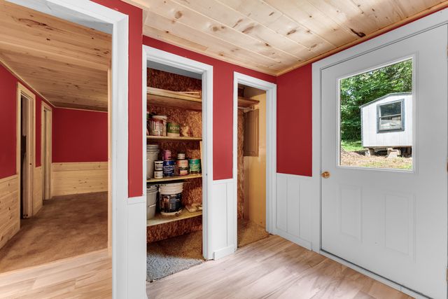 27028 St Johns Wood Lane, Shell Knob, MO 65747