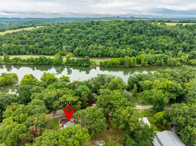 27028 St Johns Wood Lane, Shell Knob, MO 65747