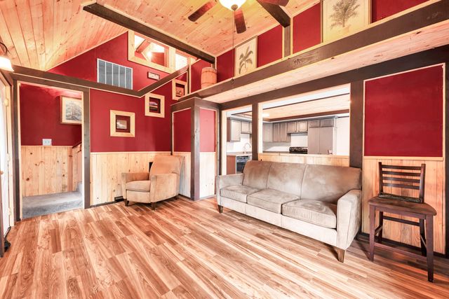 27028 St Johns Wood Lane, Shell Knob, MO 65747