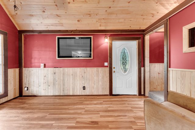 27028 St Johns Wood Lane, Shell Knob, MO 65747