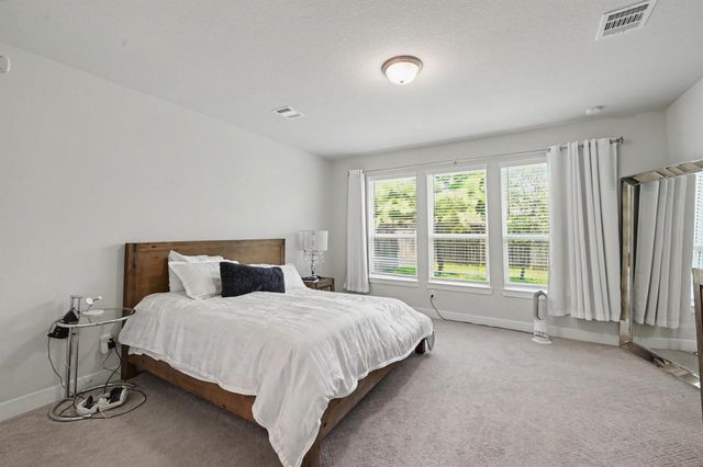 155 Renodes Garden Lane, Tomball, TX 77375