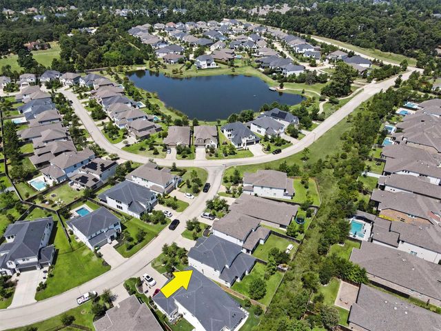 155 Renodes Garden Lane, Tomball, TX 77375