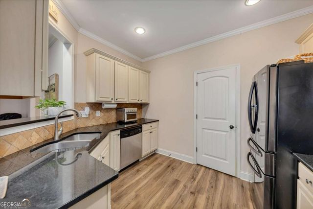 294 Ascott Lane, Woodstock, GA 30189