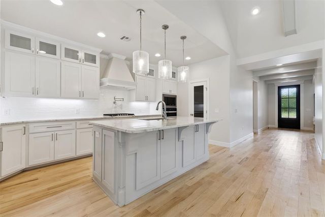 15701 Stillmeadows Drive, Edmond, OK 73013
