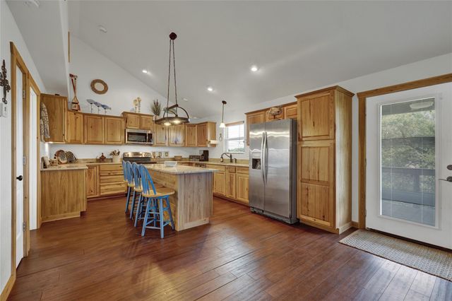 2611 Westview DR, Canyon Lake, TX 78133