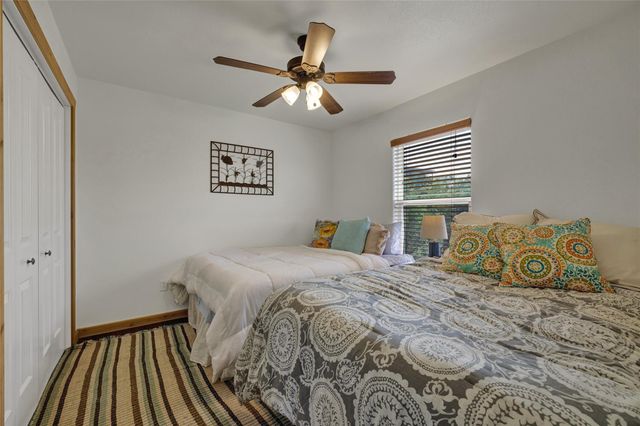 2611 Westview DR, Canyon Lake, TX 78133