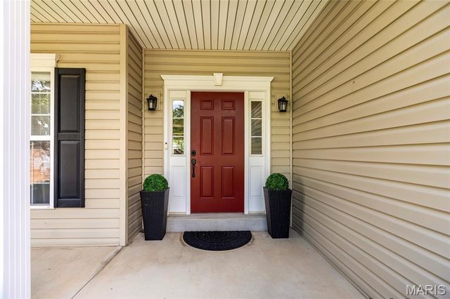742 Dennis Drive, Fenton, MO 63026