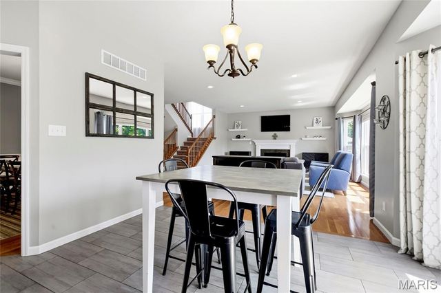 742 Dennis Drive, Fenton, MO 63026