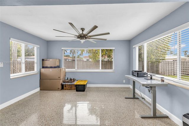 819 N 32nd Ave, Hollywood, FL 33021