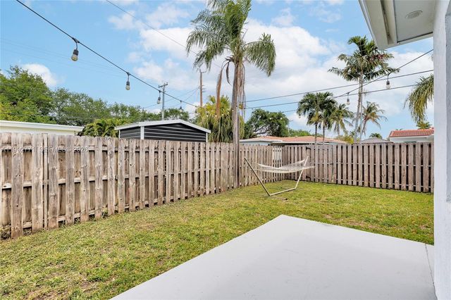 819 N 32nd Ave, Hollywood, FL 33021