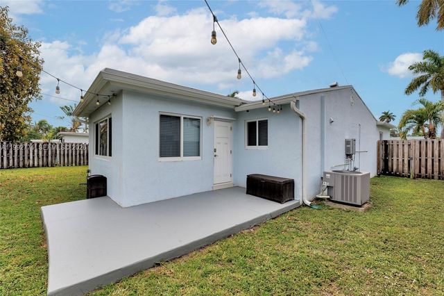 819 N 32nd Ave, Hollywood, FL 33021