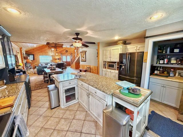 6488 Fm 39 S, Marquez, TX 77865