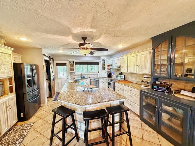 6488 Fm 39 S, Marquez, TX 77865