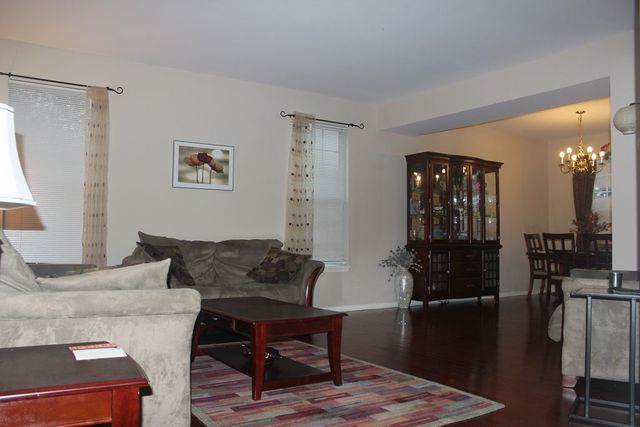 1101 Andover Drive, Mundelein, IL 60060
