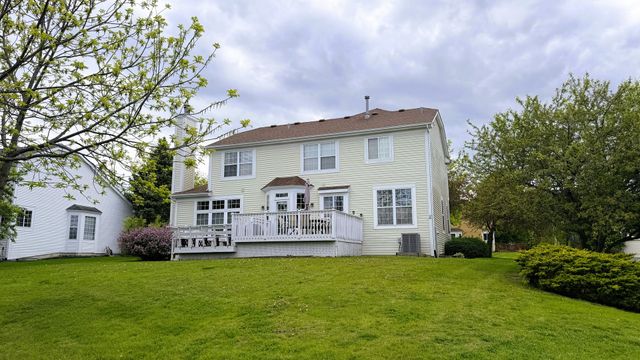 1101 Andover Drive, Mundelein, IL 60060