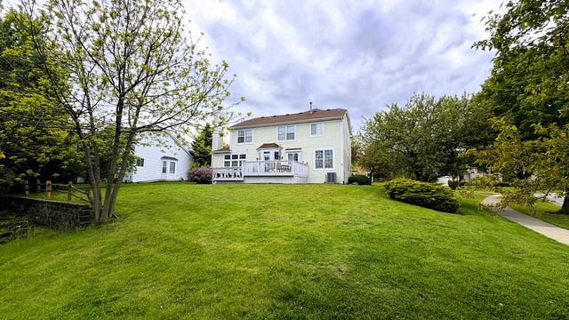 1101 Andover Drive, Mundelein, IL 60060