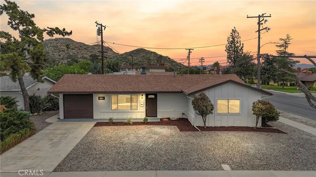 501 Palmer Dr, Hemet, CA 92543