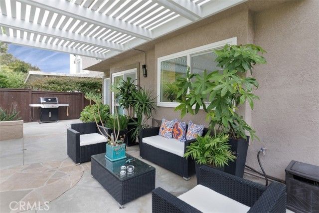 75 San Sebastian, Rancho Santa Margarita, CA 92688