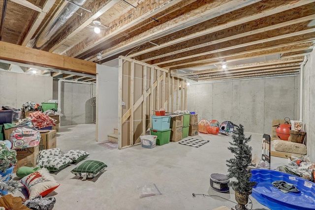 9316 Sleepy Pond Way, Verona, WI 53593