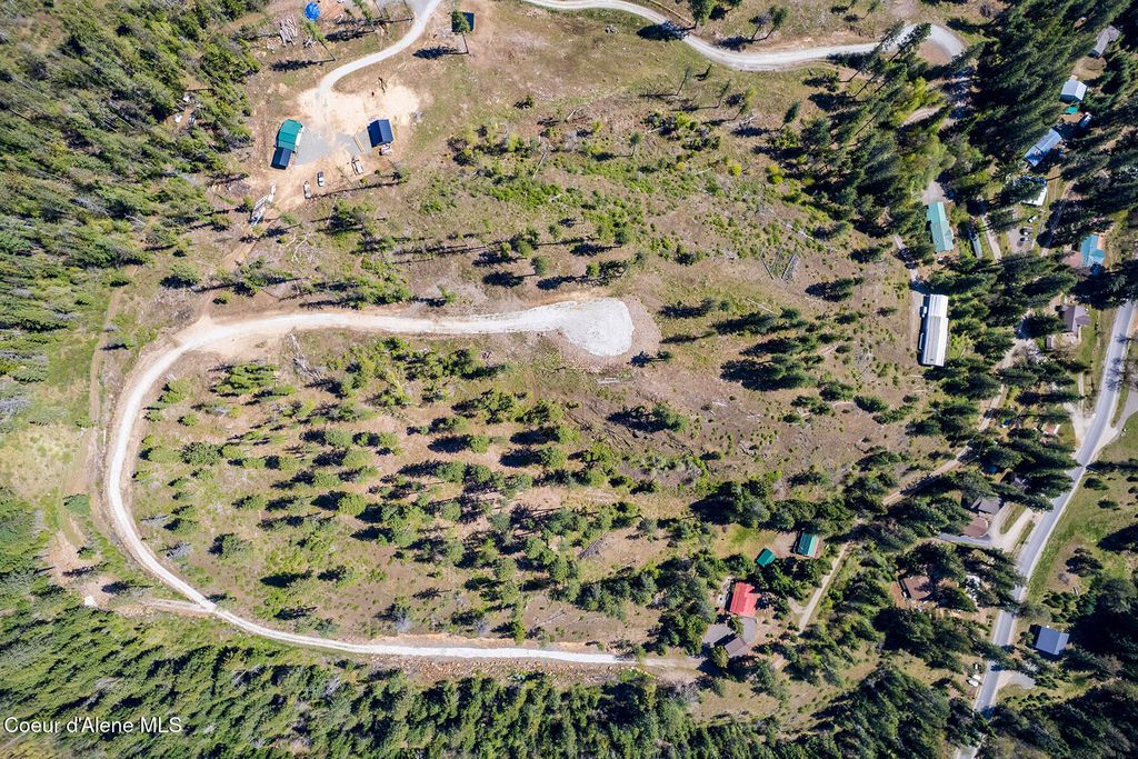 1 Red Hawk Landing, Sagle, ID 83860 photo 3