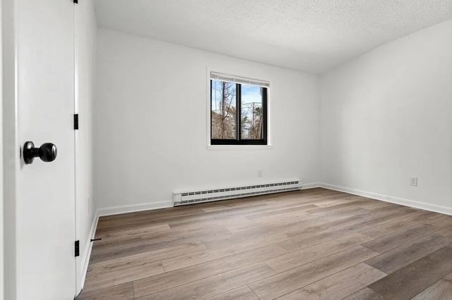 18 Pierce Street 3B, Foxboro, MA 02035