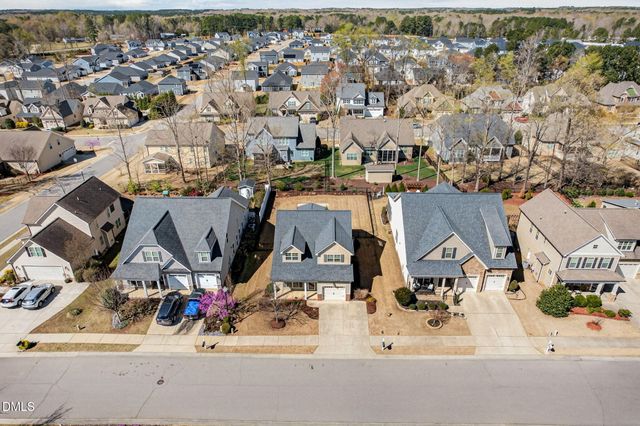 156 Scarlet Bell Drive, Youngsville, NC 27596