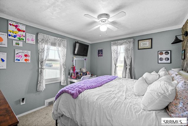 970 N 1000 E, Shelley, ID 83274