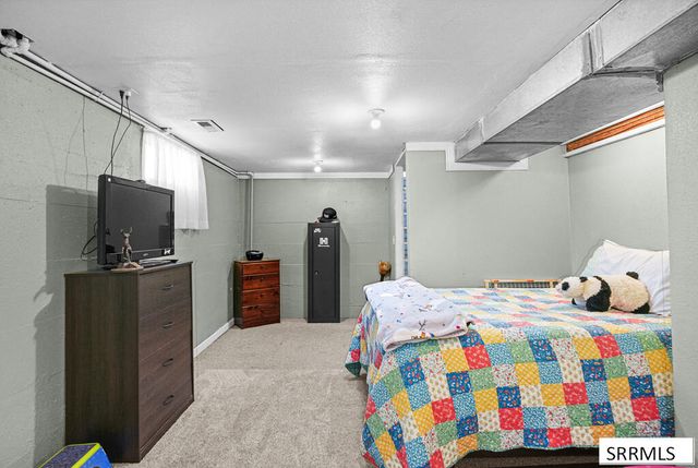 970 N 1000 E, Shelley, ID 83274