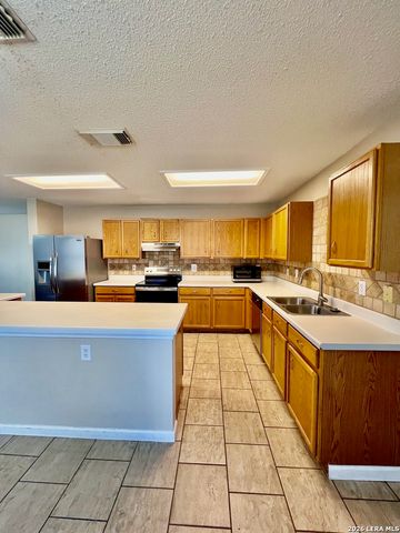 1422 O'Hara Dr, San Antonio, TX 78251