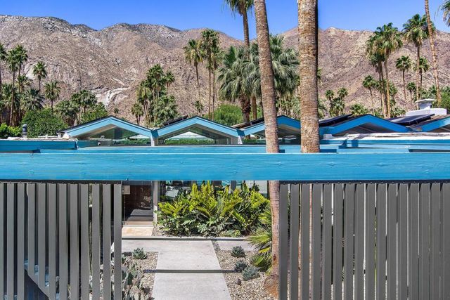 803 N Via Monte Vista, Palm Springs, CA 92262