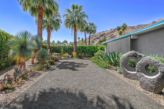 803 N Via Monte Vista, Palm Springs, CA 92262