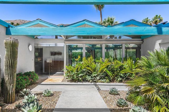 803 N Via Monte Vista, Palm Springs, CA 92262